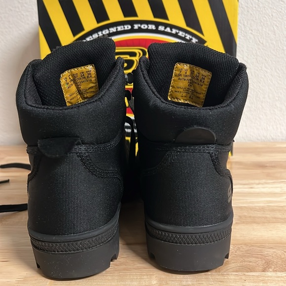 ✨Skechers woman’s work rotund Darragh ST work boots from finish line - Picture 7 of 17